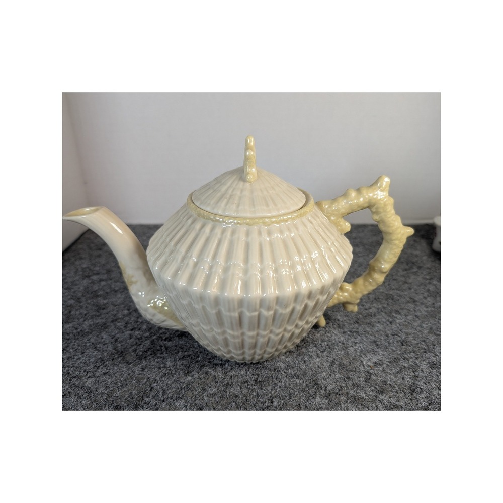 Vintage Belleek Neptune Shell Teapot Yellow Coral Handle Ireland 5th Mark 55-65